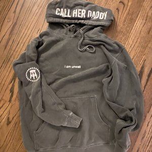 bar stool "call her daddy" sweatshirt M
